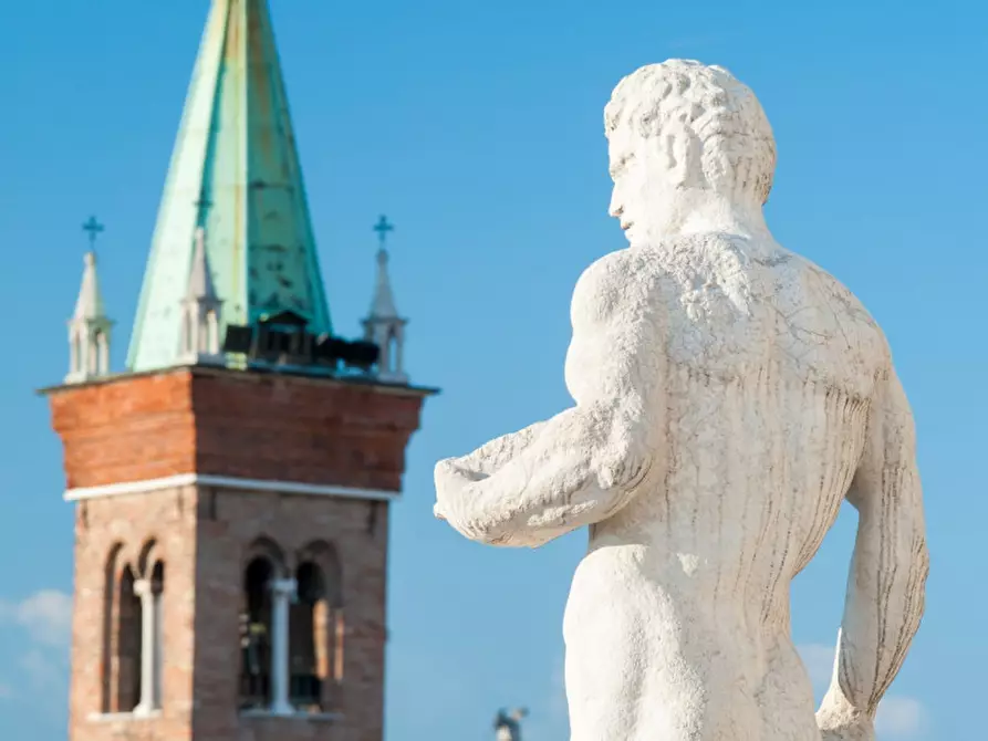 Immagine 5 di Ufficio in affitto  in Piazza delle Poste a Vicenza