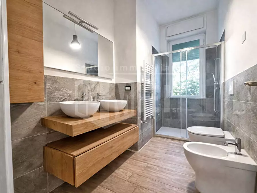 Immagine 23 di Appartamento in vendita  in VIA TEMISTOCLE GUERRAZZI a Livorno