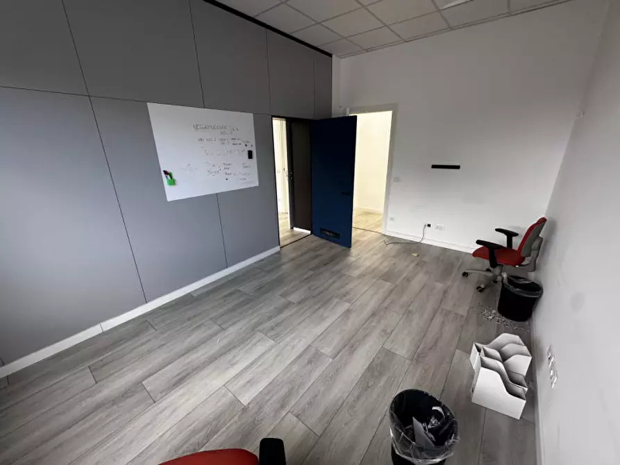 Immagine 1 di Ufficio in affitto  in via monti berici a San Giovanni Lupatoto