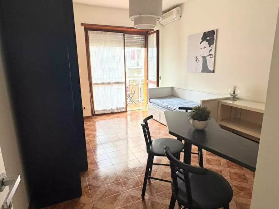 Immagine 13 di Appartamento in affitto  in Corso Trapani a Torino