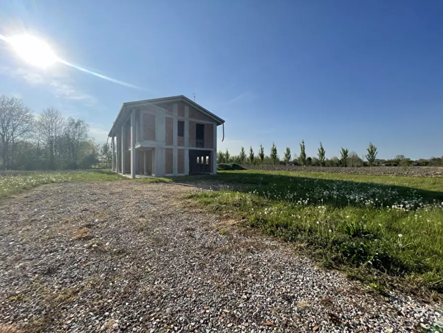 Immagine 8 di Casa bifamiliare in vendita  in Vigonvo Via Giovanni Pascoli a Vigonovo