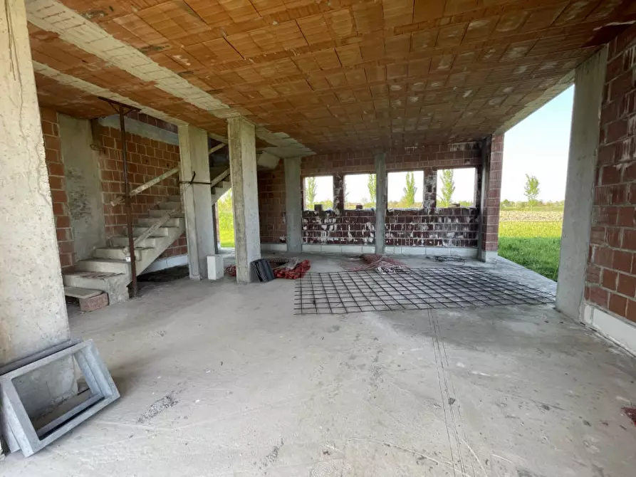 Immagine 10 di Casa bifamiliare in vendita  in Vigonvo Via Giovanni Pascoli a Vigonovo