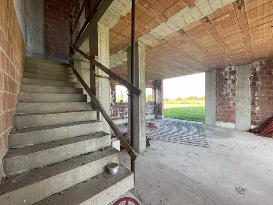 Immagine 18 di Casa bifamiliare in vendita  in Vigonvo Via Giovanni Pascoli a Vigonovo