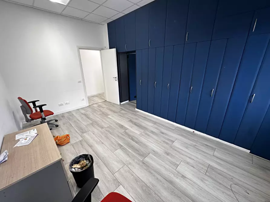 Immagine 1 di Ufficio in affitto  in via monti berici a San Giovanni Lupatoto