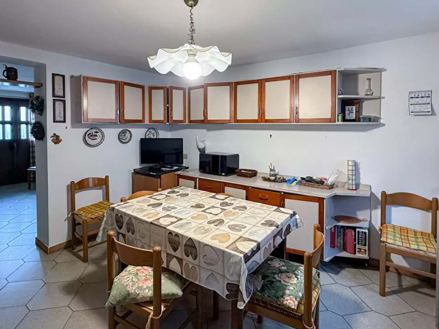 Immagine 7 di Villa in vendita  a Casorate Primo