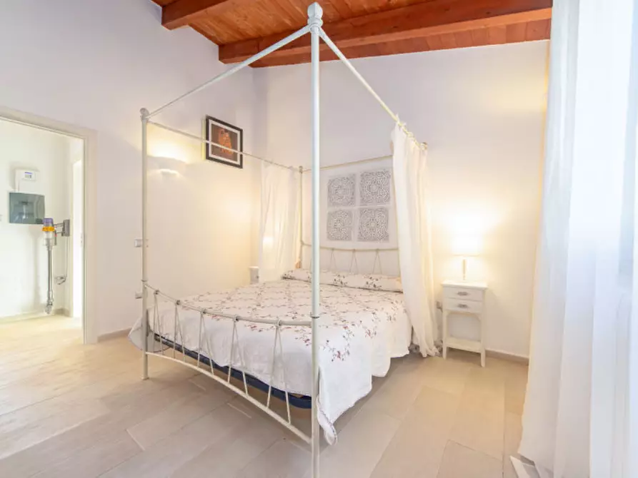 Immagine 31 di Villa in vendita  a Golfo Aranci