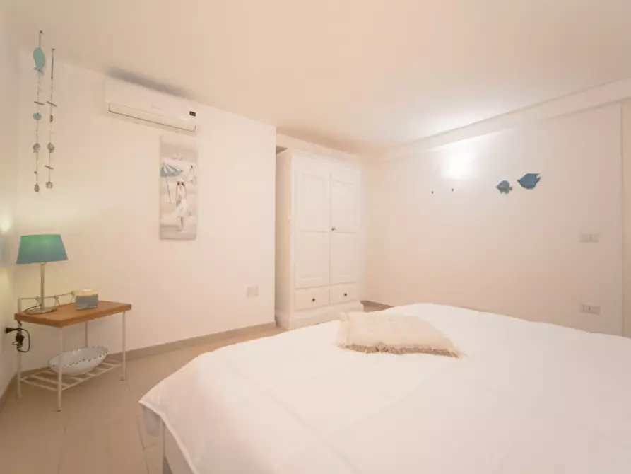 Immagine 51 di Villa in vendita  a Golfo Aranci