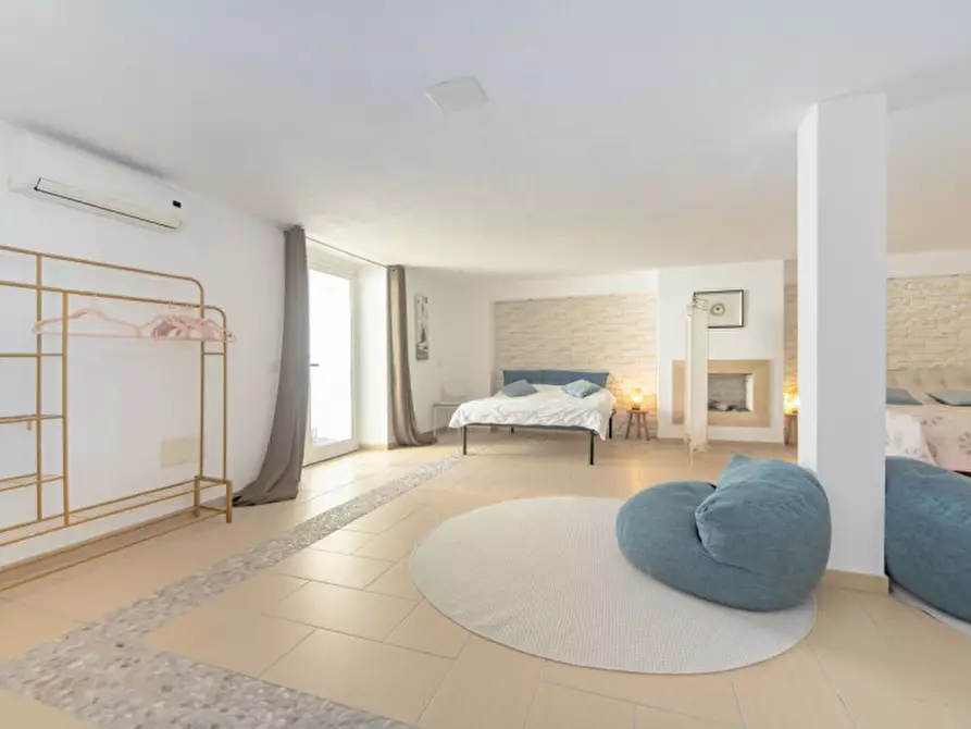 Immagine 58 di Villa in vendita  a Golfo Aranci