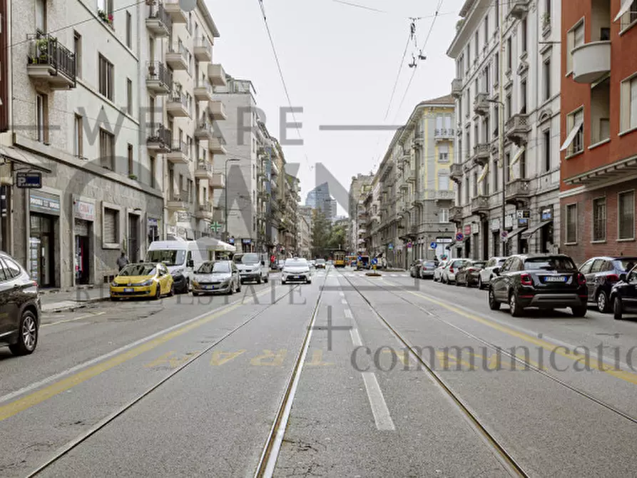 Immagine 20 di Negozio in vendita  in Via Ponte Seveso 40 a Milano