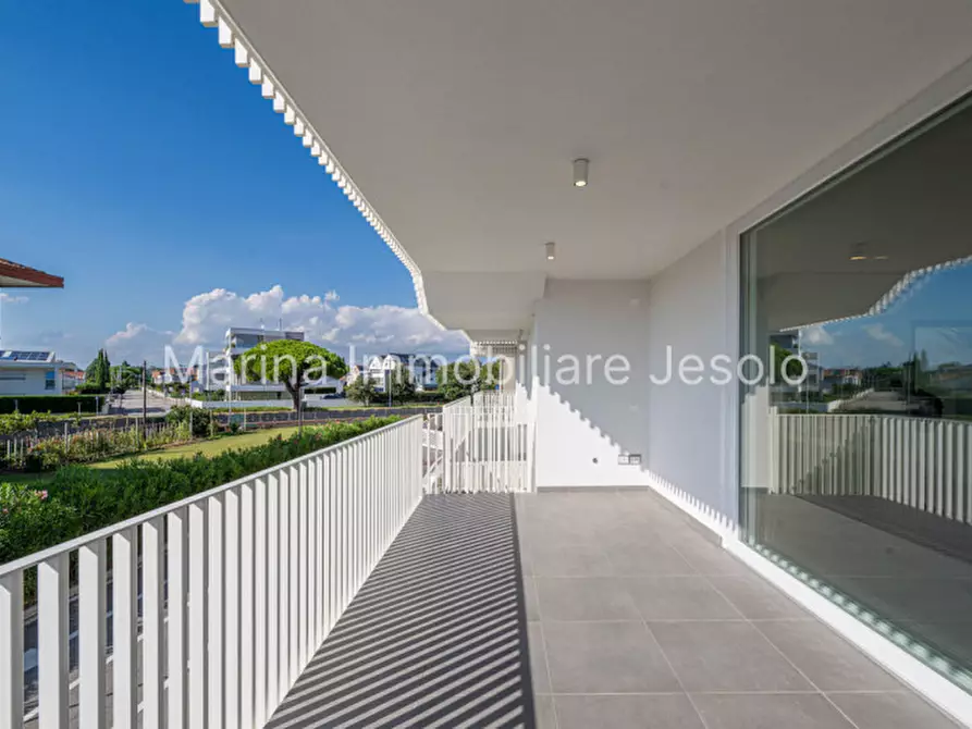 Immagine 13 di Appartamento in vendita  in Via Equilio a Jesolo