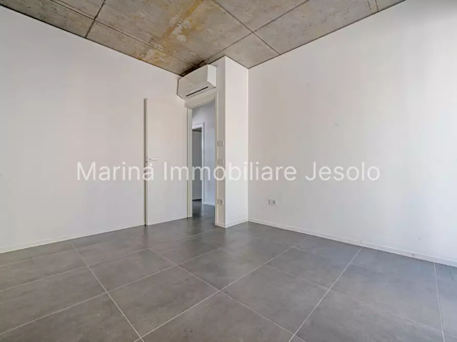 Immagine 18 di Appartamento in vendita  in Via Equilio a Jesolo