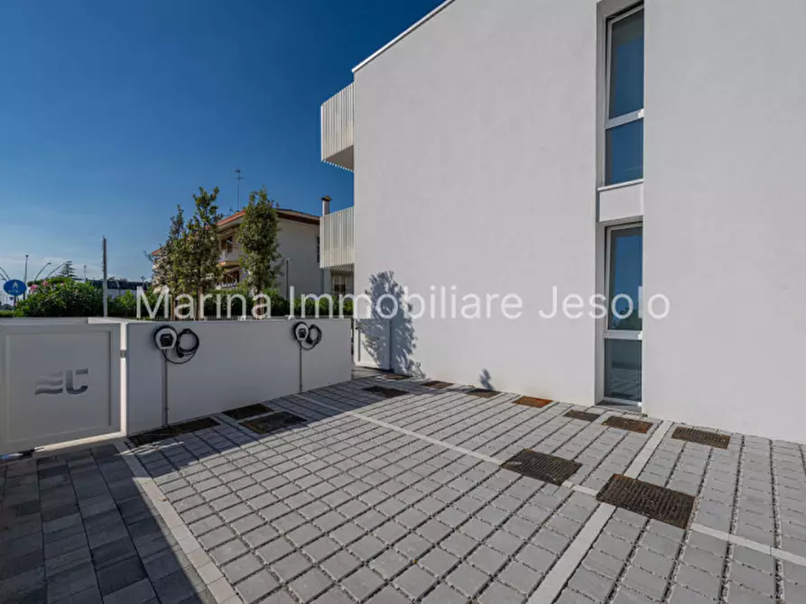 Immagine 25 di Appartamento in vendita  in Via Equilio a Jesolo