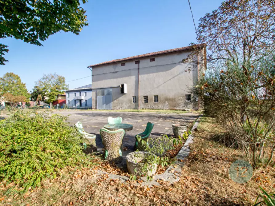 Immagine 1 di Rustico / casale in vendita  a Soliera
