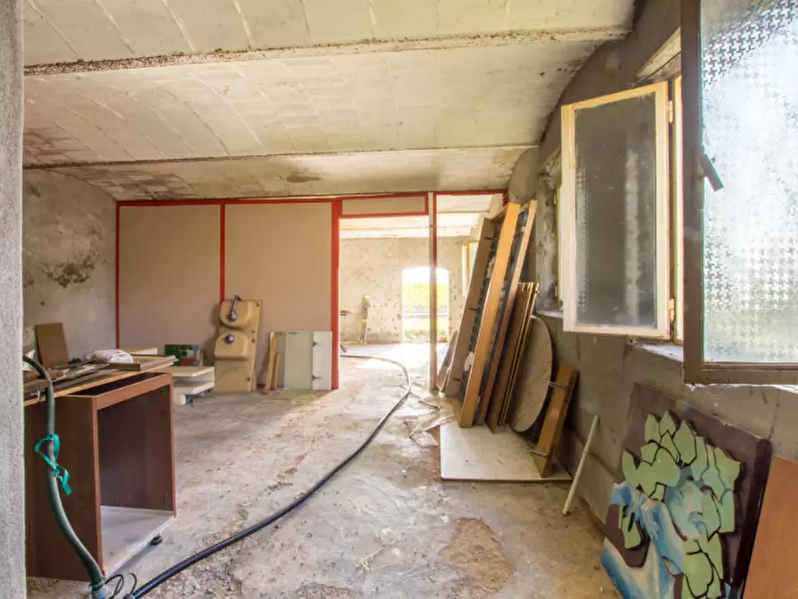 Immagine 10 di Rustico / casale in vendita  a Soliera