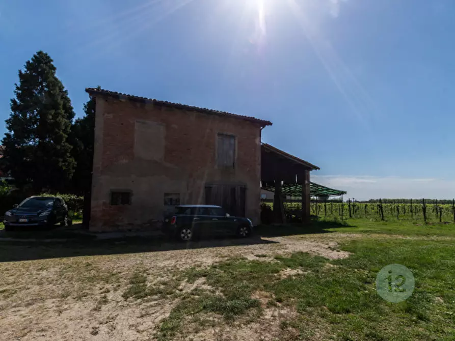 Immagine 6 di Rustico / casale in vendita  a Soliera
