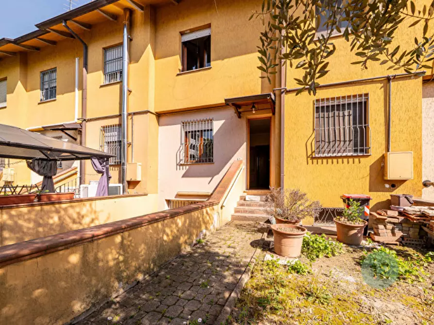 Immagine 2 di Villetta a schiera in vendita  a Soliera
