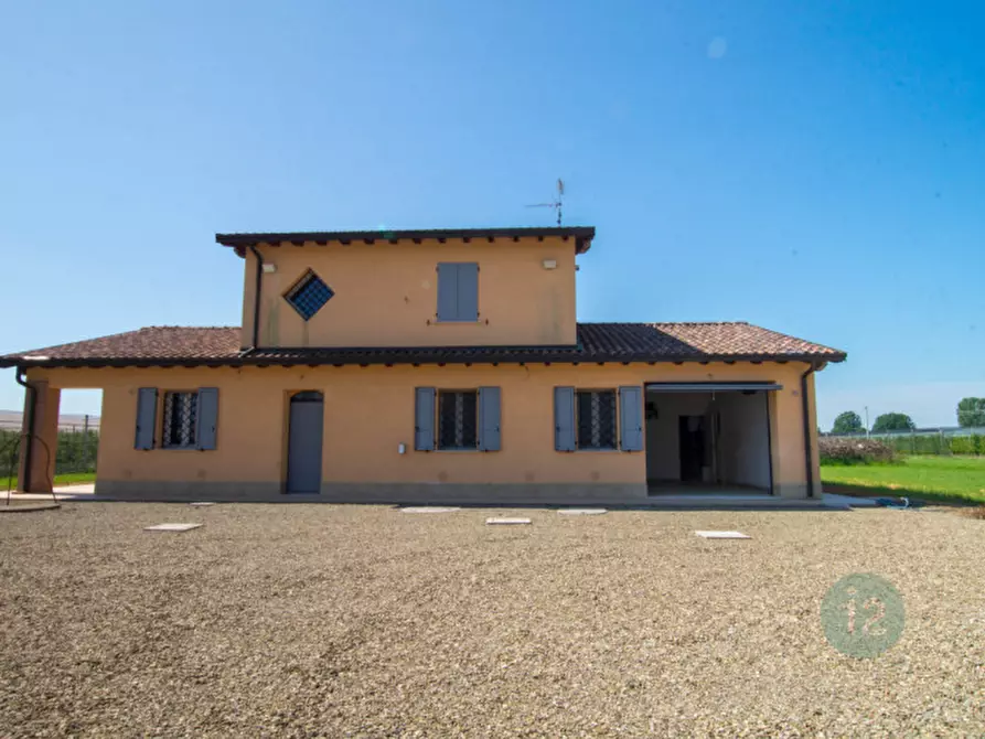 Immagine 6 di Villa in vendita  in Stradello Masetti 141 a Modena