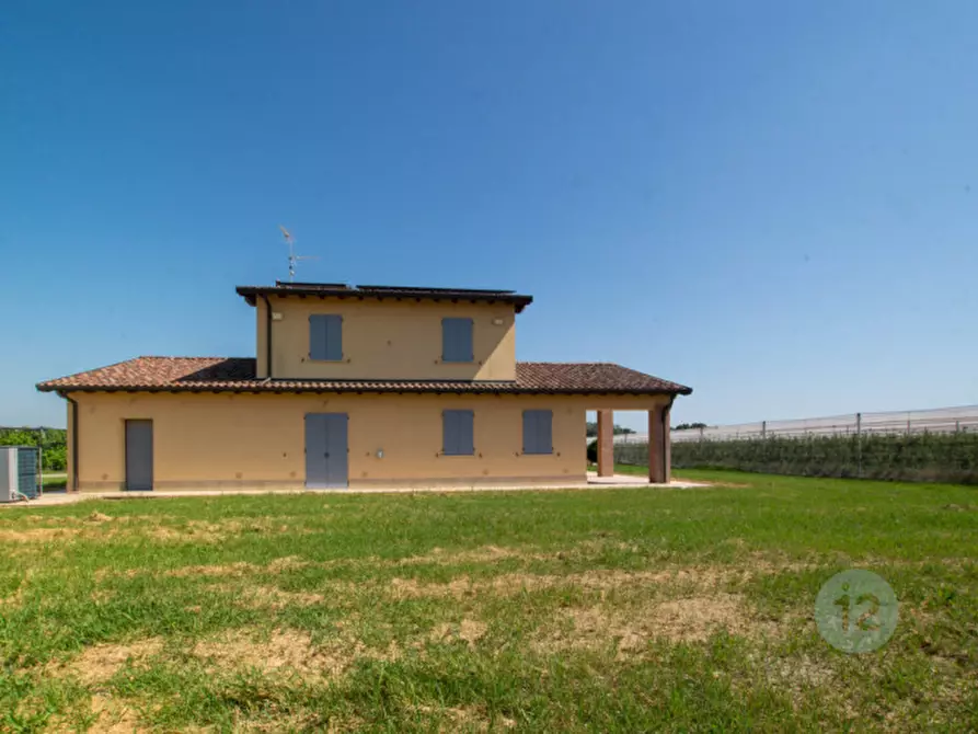 Immagine 7 di Villa in vendita  in Stradello Masetti 141 a Modena
