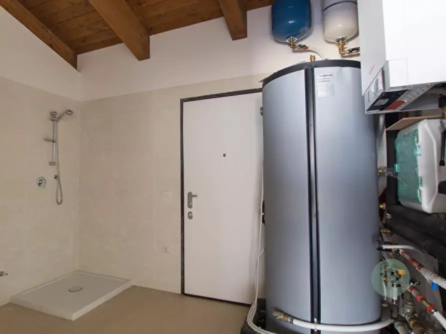 Immagine 10 di Villa in vendita  in Stradello Masetti 141 a Modena
