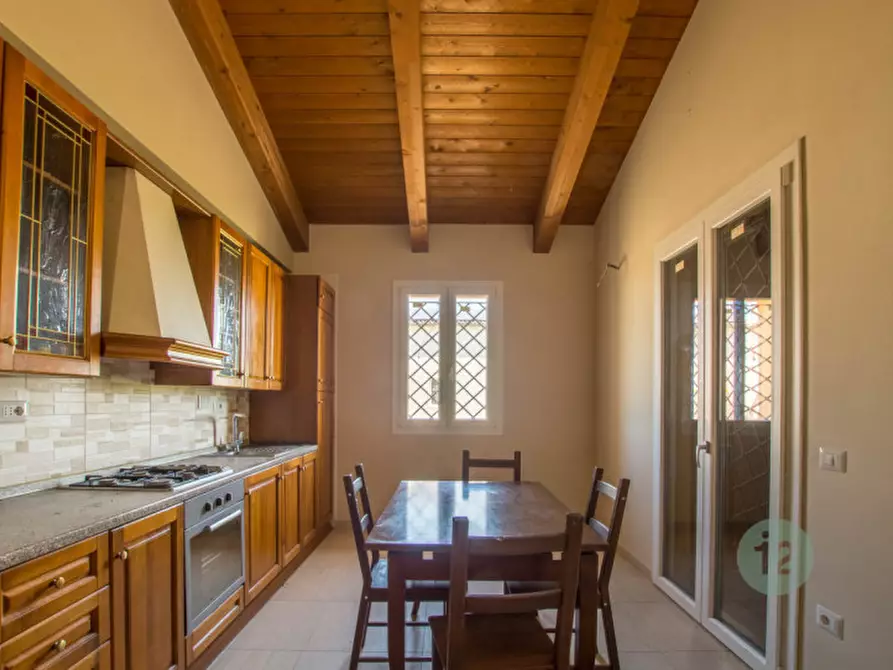 Immagine 14 di Villa in vendita  in Stradello Masetti 141 a Modena