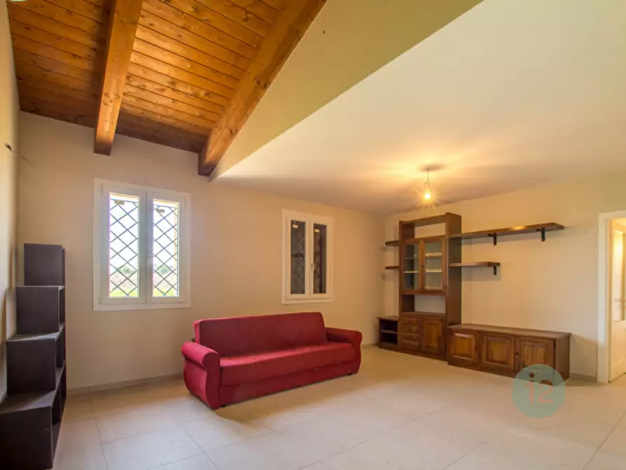 Immagine 16 di Villa in vendita  in Stradello Masetti 141 a Modena