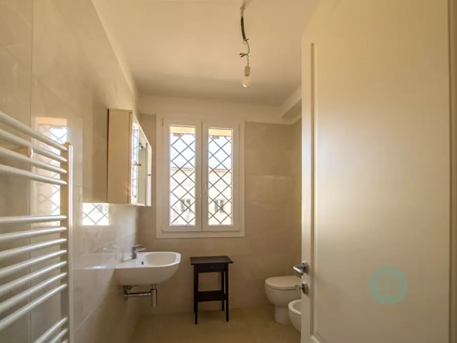 Immagine 22 di Villa in vendita  in Stradello Masetti 141 a Modena
