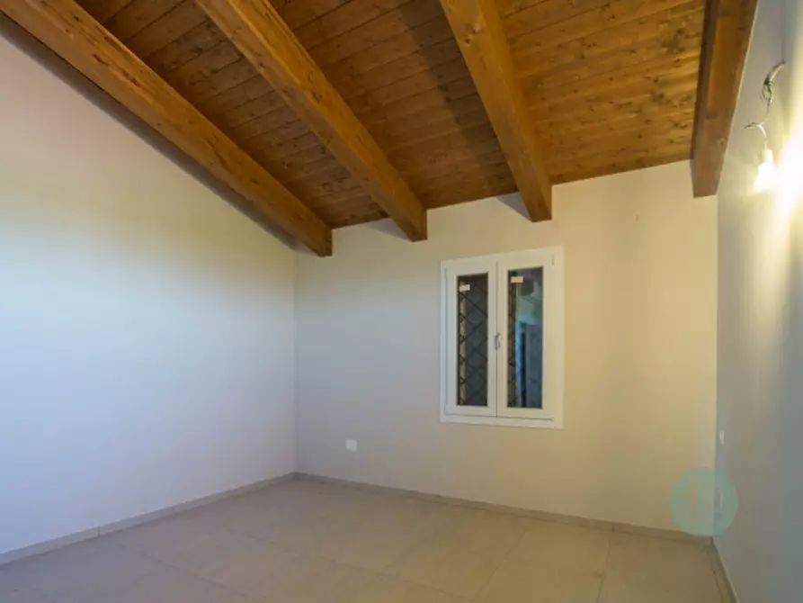 Immagine 28 di Villa in vendita  in Stradello Masetti 141 a Modena