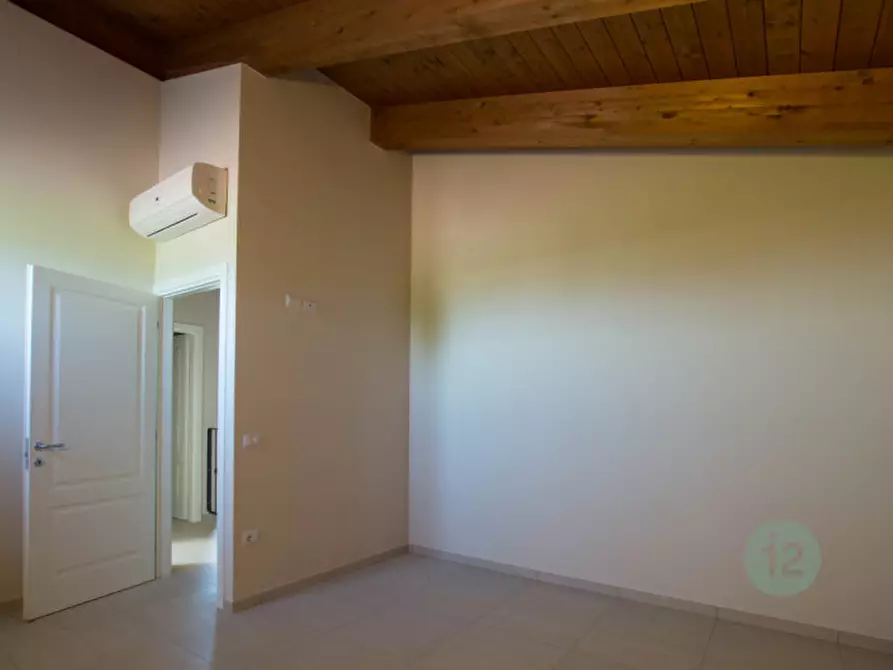 Immagine 29 di Villa in vendita  in Stradello Masetti 141 a Modena
