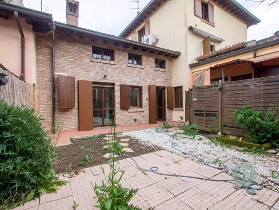 Immagine 22 di Villetta a schiera in vendita  a Soliera