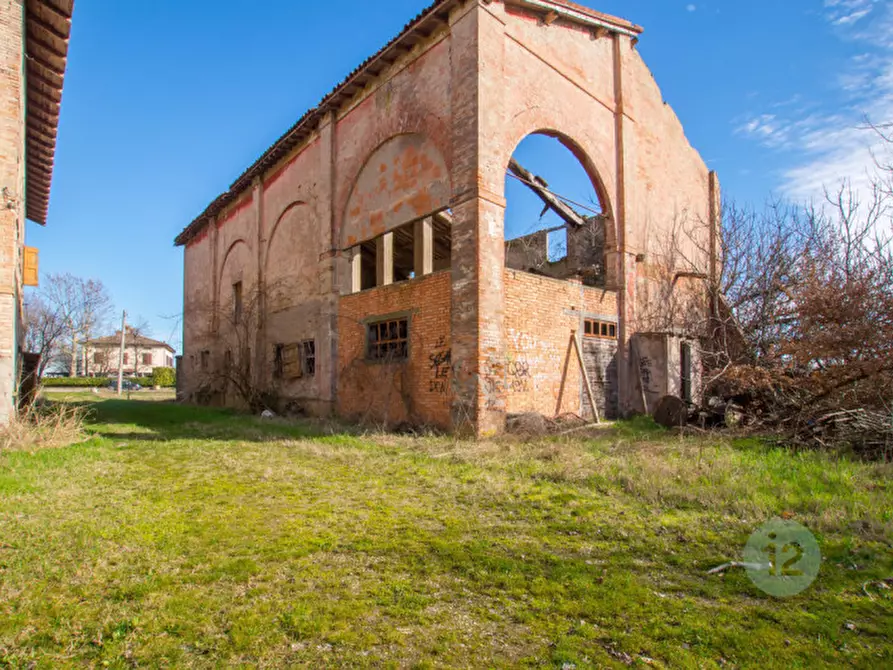 Immagine 12 di Rustico / casale in vendita  a Bomporto