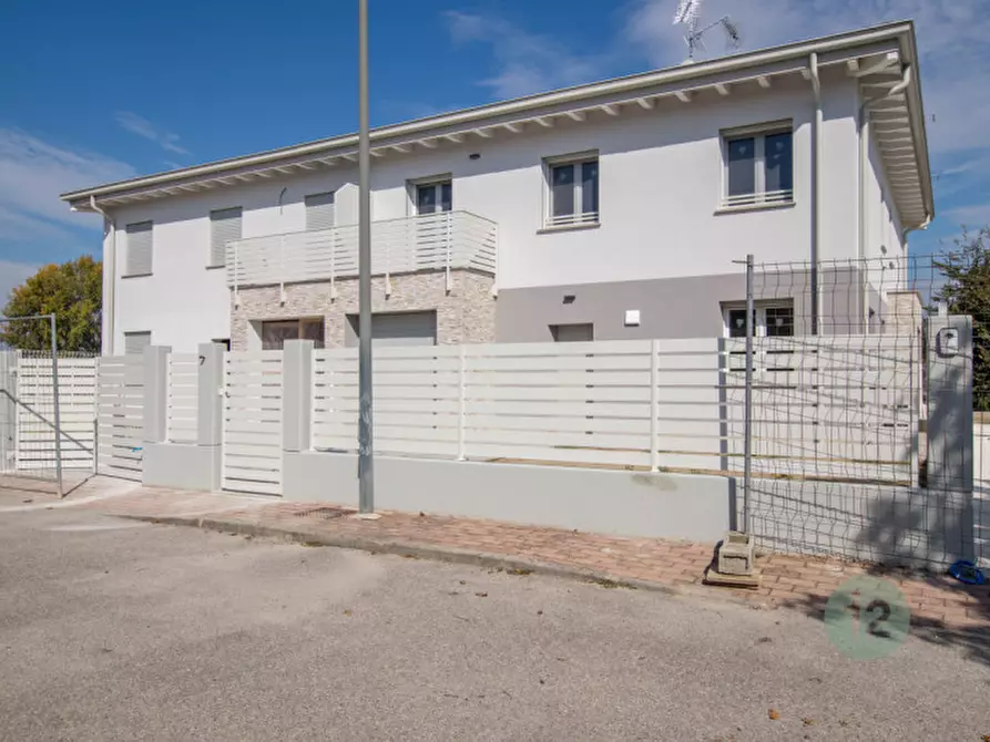 Immagine 4 di Villetta a schiera in vendita  in Via Brandoli Centro a San Prospero