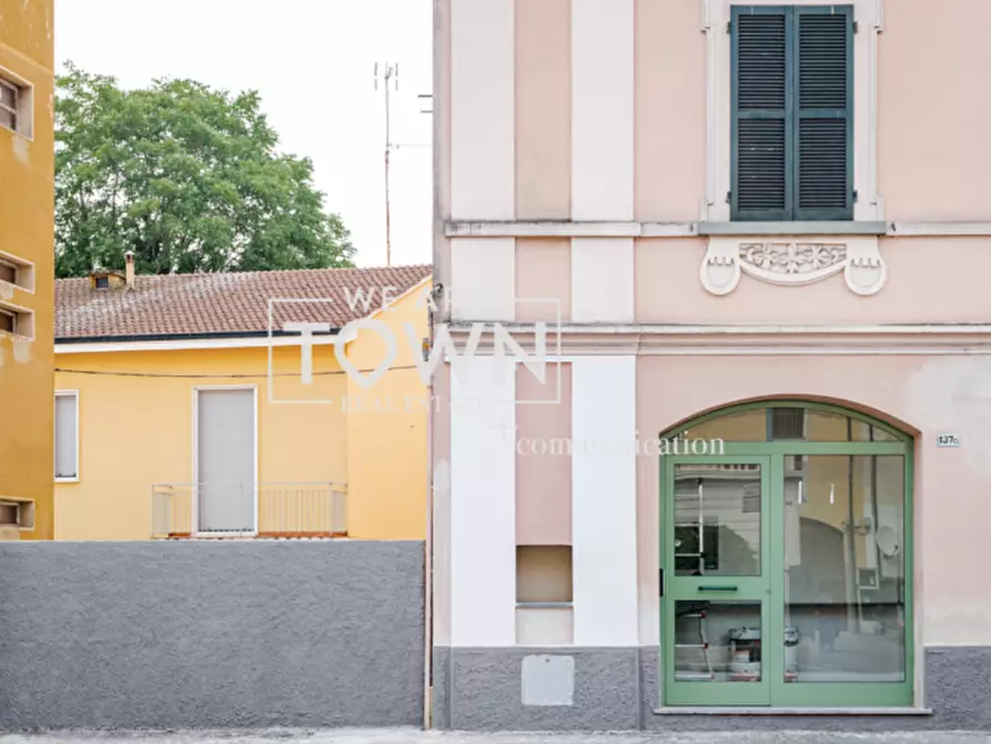 Immagine 29 di Negozio in affitto  in Via Mantova 137 a Cremona