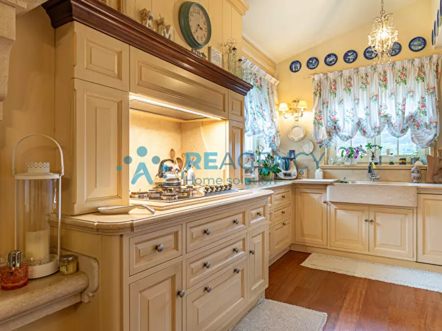 Immagine 9 di Villa in vendita  in Via Belluno a Arzignano