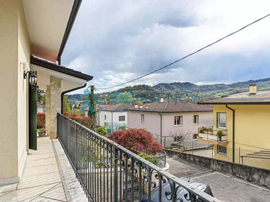 Immagine 24 di Villa in vendita  in Via Belluno a Arzignano