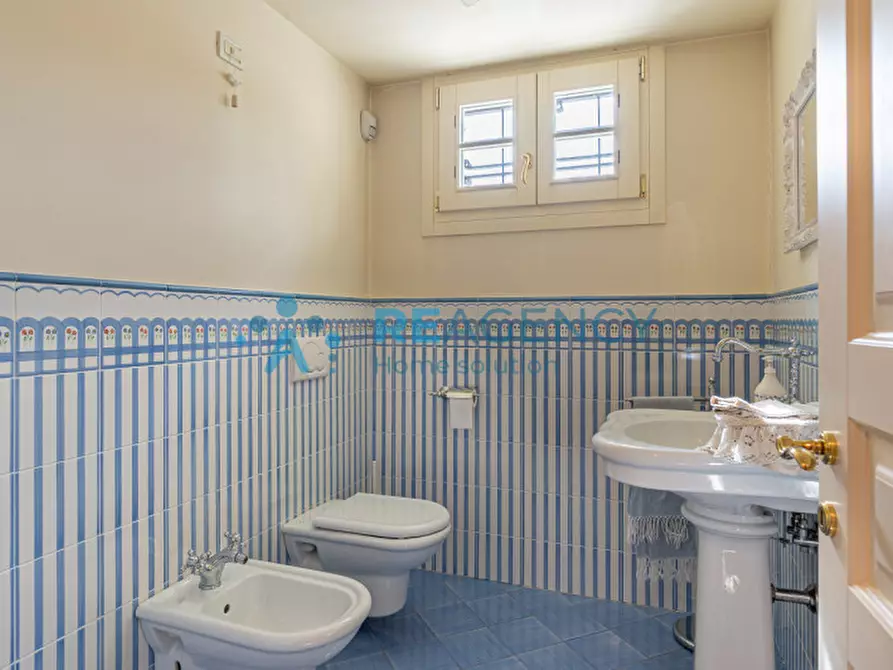 Immagine 35 di Villa in vendita  in Via Belluno a Arzignano