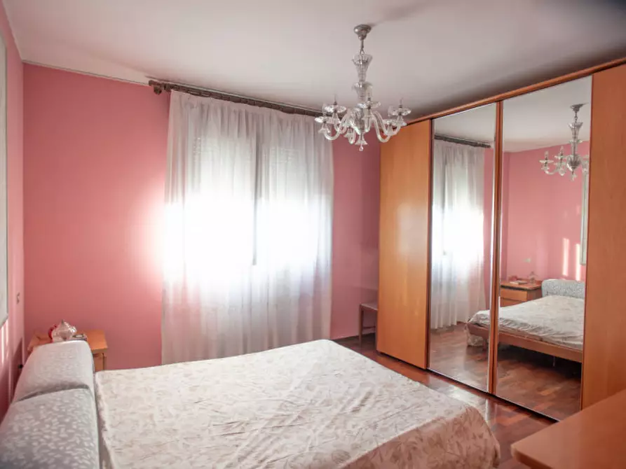 Immagine 5 di Appartamento in vendita  in via san marco 292 a Padova