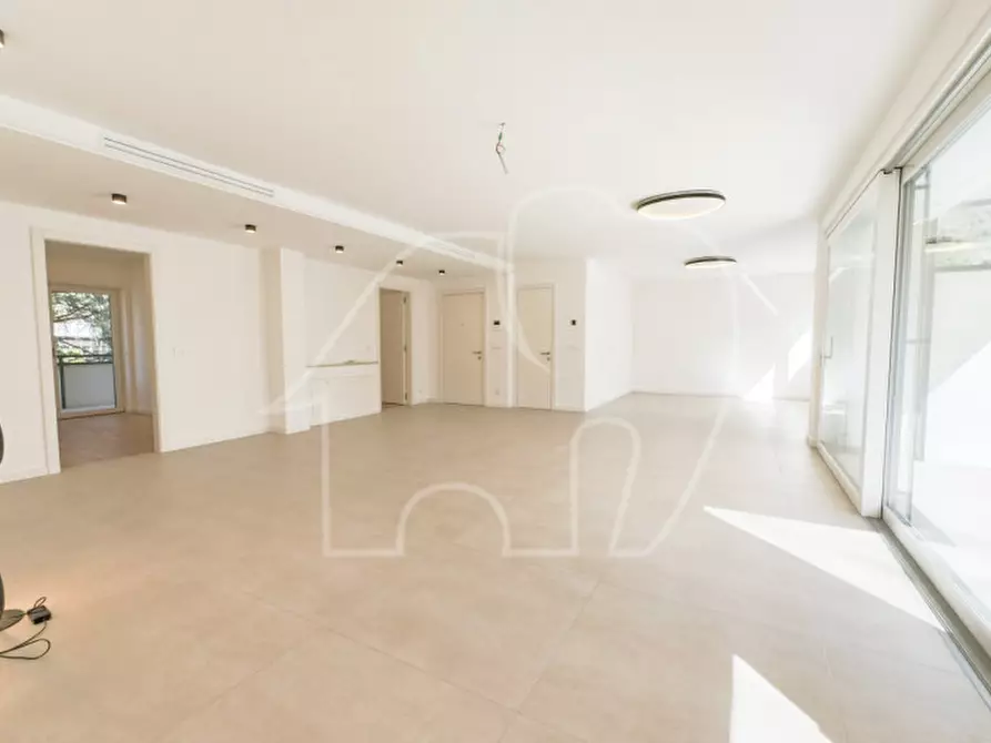 Immagine 3 di Appartamento in vendita  in Karl-Wolf-Straße - Via Karl Wolf a Merano .Meran.