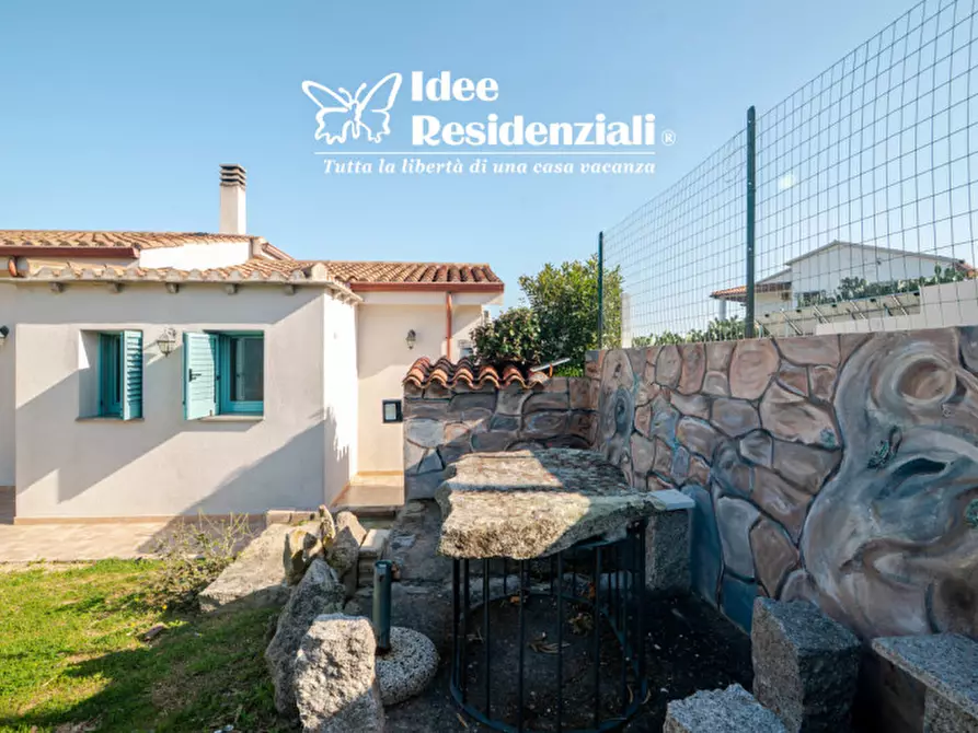 Immagine 5 di Villa in vendita  a Olbia
