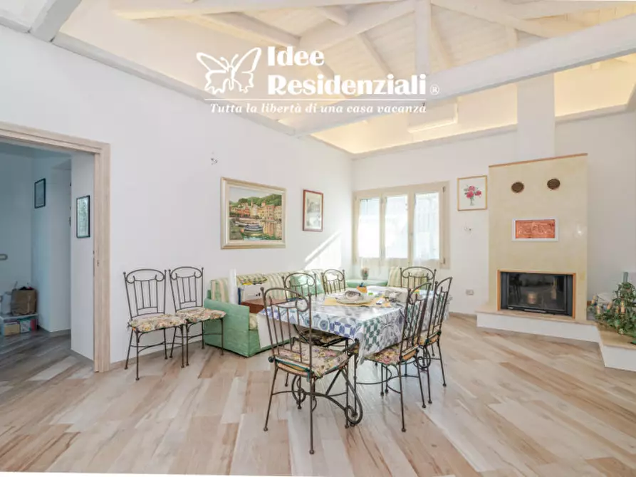 Immagine 17 di Villa in vendita  a Olbia