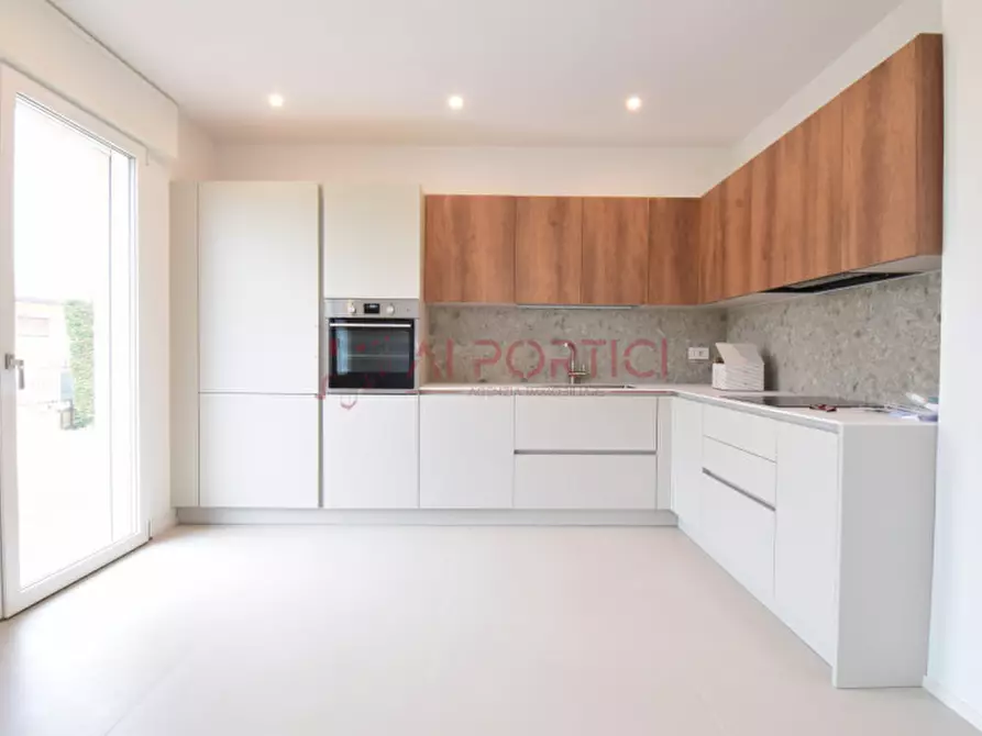 Immagine 1 di Casa bifamiliare in affitto  in Via Don E. Oregio a Brugine