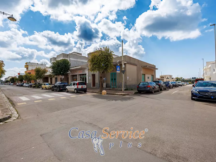 Immagine 5 di Villa in vendita  in Via De Gasperi a Sannicola