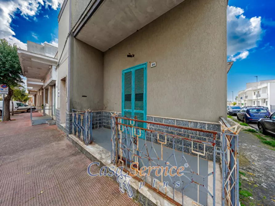 Immagine 7 di Villa in vendita  in Via De Gasperi a Sannicola