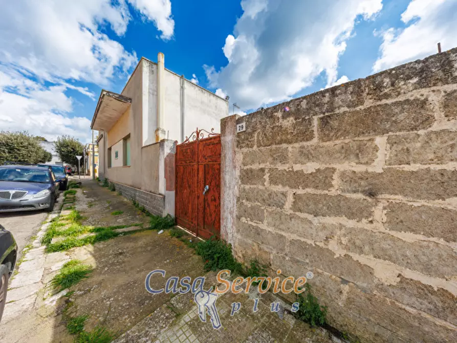 Immagine 10 di Villa in vendita  in Via De Gasperi a Sannicola