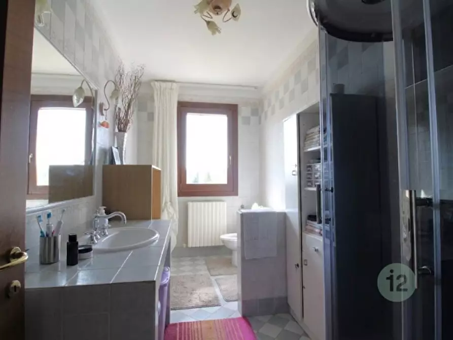 Immagine 8 di Casa bifamiliare in vendita  in Strada Provinciale a Concordia Sulla Secchia