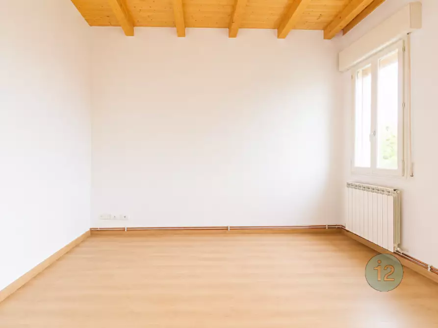 Immagine 9 di Casa indipendente in vendita  in Via Luigi Carlo Farini a Bondeno