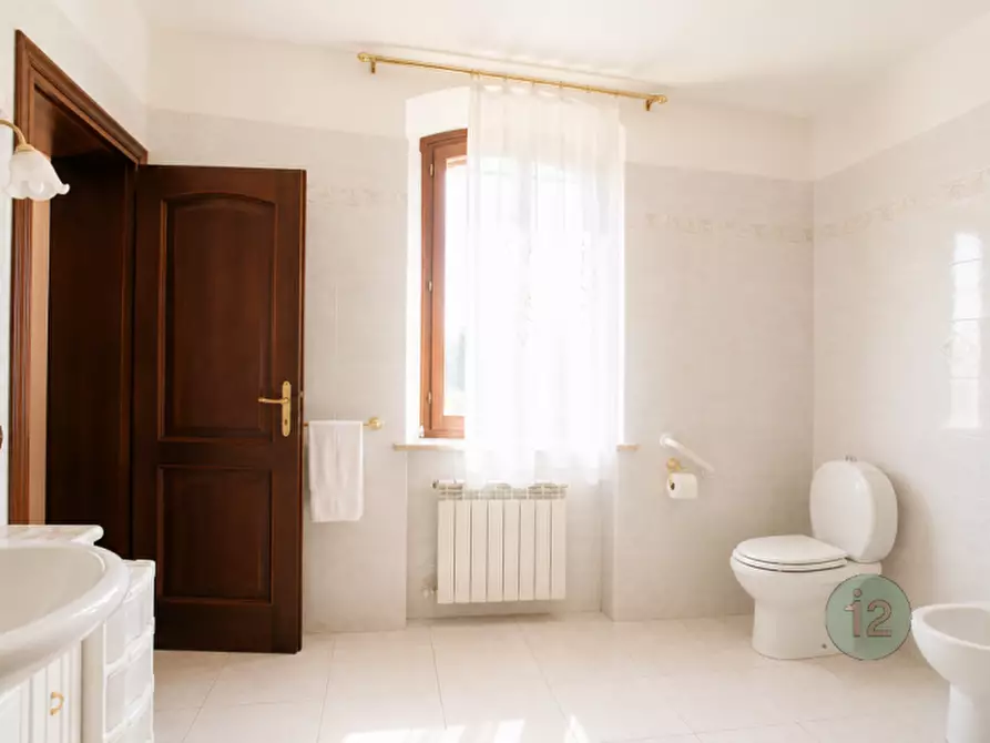 Immagine 5 di Villa in vendita  in Via Verzola a San Possidonio