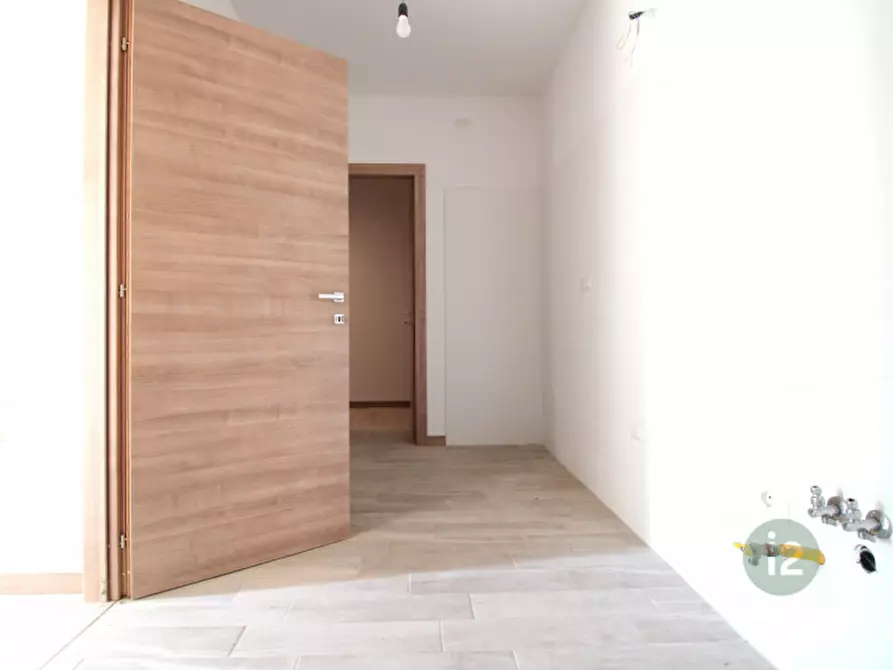 Immagine 2 di Appartamento in vendita  a San Giacomo Delle Segnate