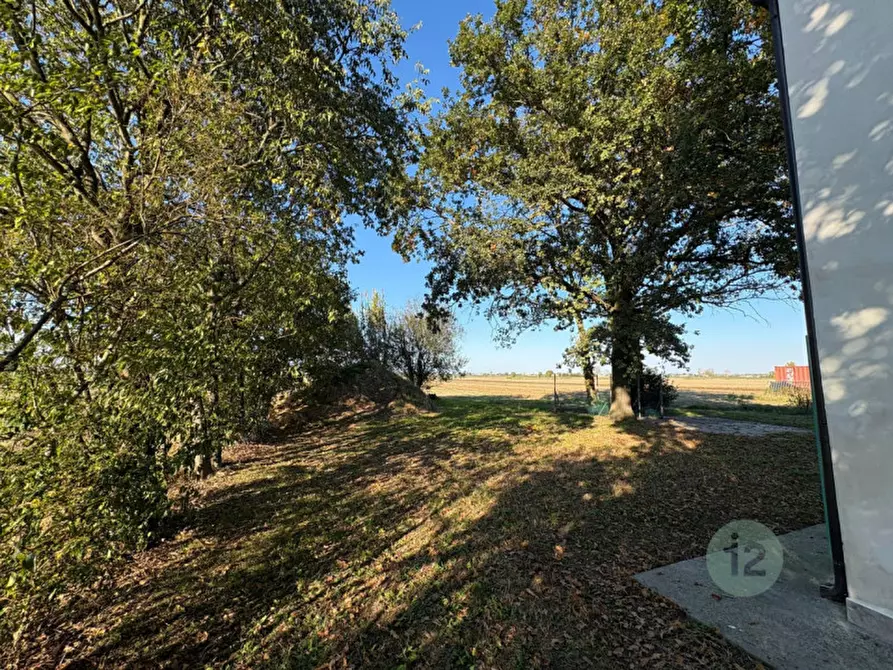 Immagine 35 di Villetta a schiera in vendita  in Via Codebelli a Concordia Sulla Secchia
