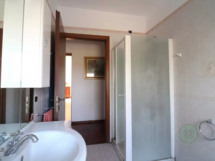 Immagine 14 di Appartamento in vendita  in Via Quattrocase a Poggio Rusco