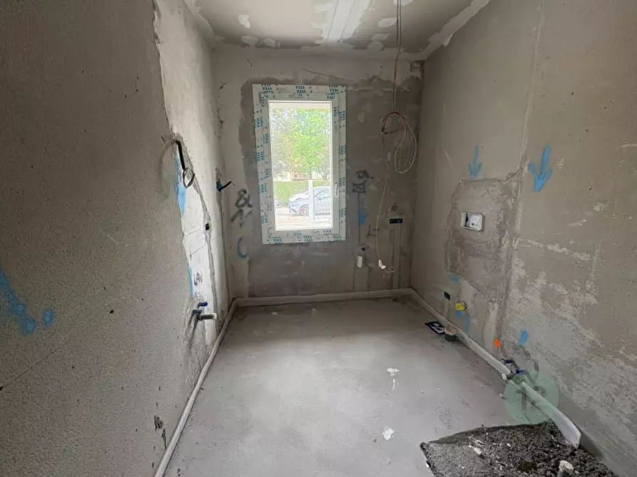 Immagine 6 di Appartamento in vendita  in Viale Circonvallazione,0 a Mirandola